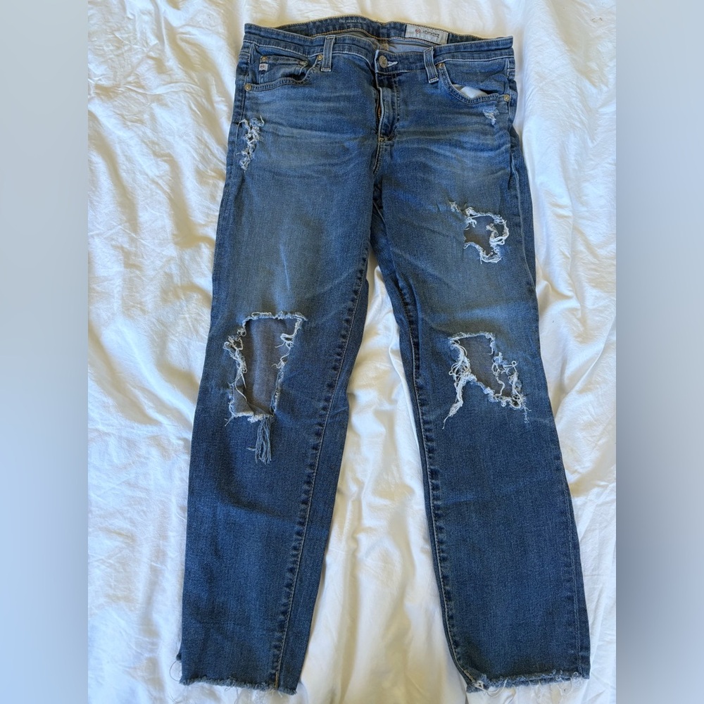 Stylish Blue Distressed Women's Jeans